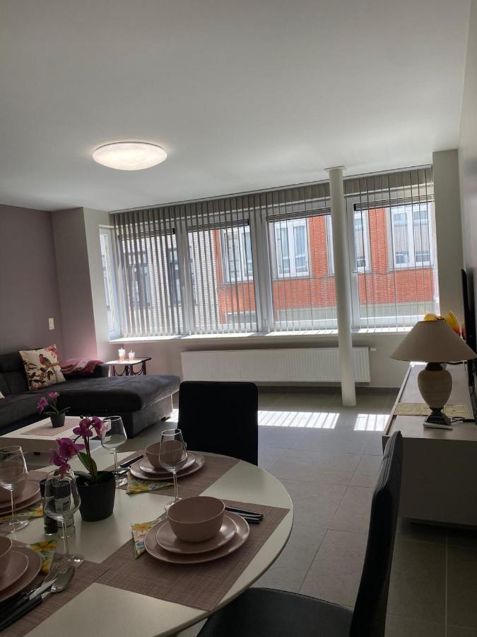 Moderne Appartement Aan Zee Ostende Exterior foto