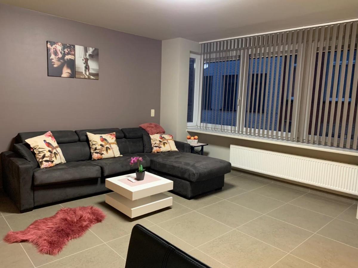 Moderne Appartement Aan Zee Ostende Exterior foto